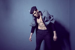 http://danielgilrodrigo.com/files/dimgs/thumb_0x300_1_20_56.jpg